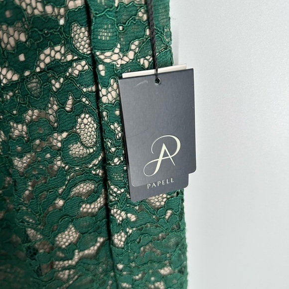 NWT Adrianna Papell Aubrey lace off shoulder hunter green dress sz 20W - Picture 7 of 7
